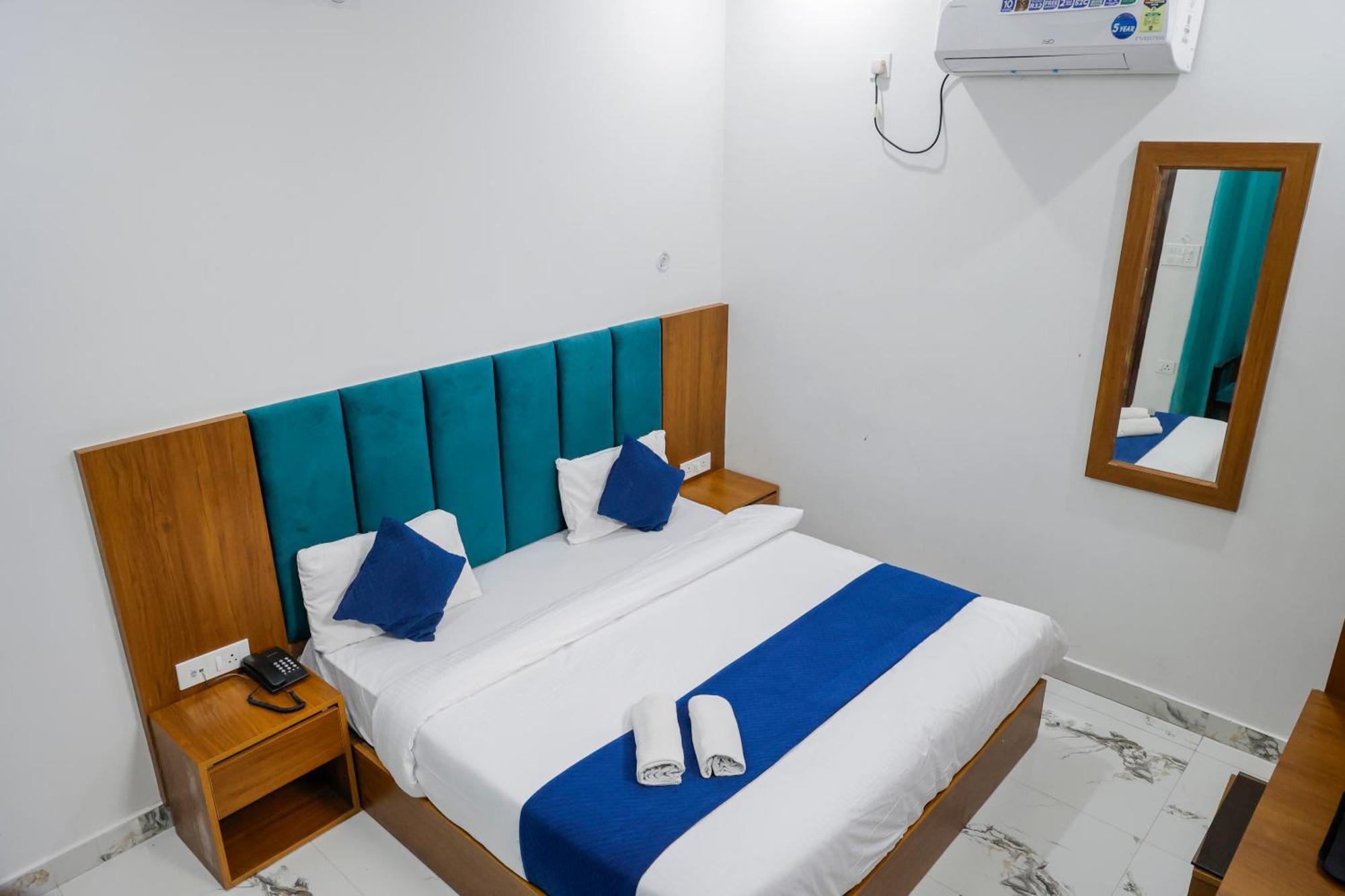 Hotel Parth Inn Rishīkesh Exterior foto